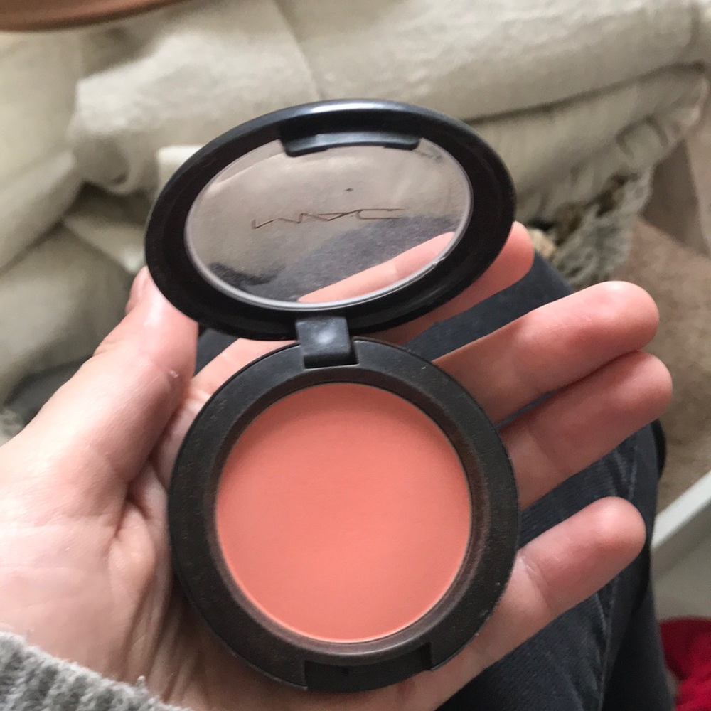 Mac peaches blush